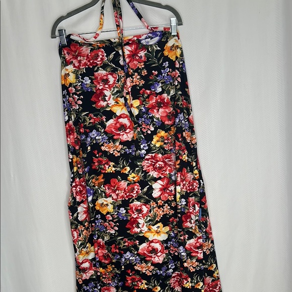 The undress floral swimsuit cover up Backless Dress - Picture 1 of 8